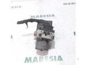 Gebruikte ABS Pomp Fiat Stilo MW (192C) 1.6 16V Prijs € 75,00 Margeregeling aangeboden door Maresia Parts