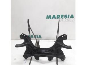Gebruikte Subframe Fiat 500 (312) 1.3 MJTD 16V Prijs € 105,00 Margeregeling aangeboden door Maresia Parts