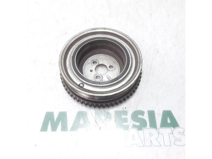 Gebruikte Krukas Poelie Fiat Bravo (198A) 1.4 16V Prijs € 24,95 Margeregeling aangeboden door Maresia Parts