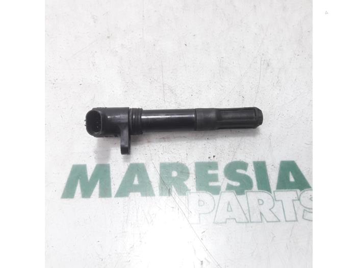 Gebruikte Bobine Fiat Bravo (198A) 1.4 16V Prijs € 15,00 Margeregeling aangeboden door Maresia Parts