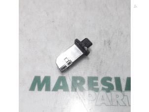 Gebruikte Luchthoeveelheidsmeter Citroen Jumper (U9) 2.2 HDi 110 Prijs € 78,65 Inclusief btw aangeboden door Maresia Parts