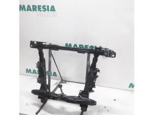 Gebruikte Subframe Renault Twingo II (CN) 1.5 dCi 90 FAP Prijs € 74,99 Margeregeling aangeboden door Maresia Parts