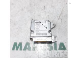Gebruikte Module Airbag Renault Master III (FD/HD) 2.2 dCi 16V Prijs € 90,75 Inclusief btw aangeboden door Maresia Parts