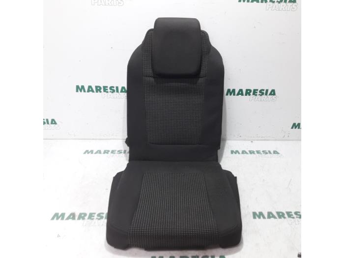 Stoel Bekleding links Peugeot 5008 I 1.6 HDiF 16V - 8864S4