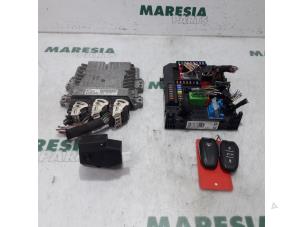 Gebruikte Computer Motormanagement Citroen C4 Picasso (3D/3E) 1.6 e-Hdi, BlueHDi 115 Prijs € 420,00 Margeregeling aangeboden door Maresia Parts