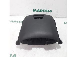 Gebruikte Handschoenenkastje Citroen C4 Picasso (3D/3E) 1.6 e-Hdi, BlueHDi 115 Prijs € 60,00 Margeregeling aangeboden door Maresia Parts