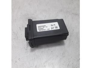 Gebruikte Computer Diversen Citroen C4 Picasso (3D/3E) 1.6 e-Hdi, BlueHDi 115 Prijs € 35,00 Margeregeling aangeboden door Maresia Parts