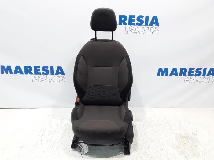Gebruikte Citroen C3 (SC) 1.2 PureTech 12V Stoel links Citroen C3 Stoelen links voorraad | Onderdelenlijn.nl