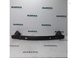 Gebruikte Bumperframe achter Citroen C3 (SC) 1.2 VTi 82 12V Prijs € 25,00 Margeregeling aangeboden door Maresia Parts