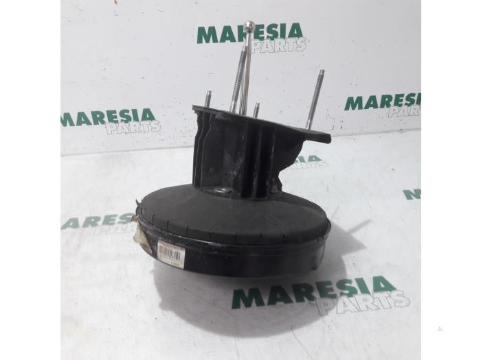 Gebruikte Rembooster Citroen C5 III Berline (RD) 2.0 HDiF 16V Prijs € 60,00 Margeregeling aangeboden door Maresia Parts