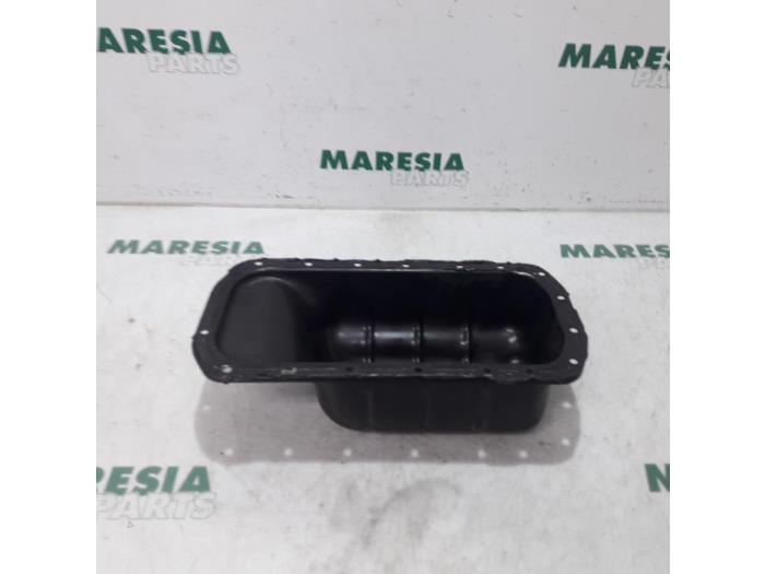 Gebruikte Carterpan Peugeot 207/207+ (WA/WC/WM) 1.6 HDi 16V Prijs € 29,99 Margeregeling aangeboden door Maresia Parts