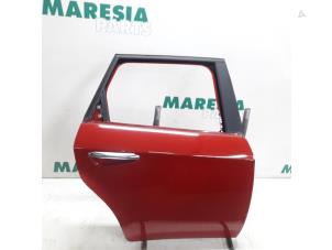 Gebruikte Deur 4Deurs rechts-achter Alfa Romeo 159 Sportwagon (939BX) 3.2 JTS V6 24V Prijs € 85,00 Margeregeling aangeboden door Maresia Parts