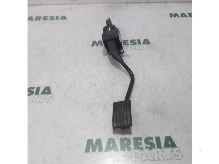 Gebruikte Gaspedaalpositie Sensor Citroen C5 III Berline (RD) 2.0 HDiF 16V Prijs € 35,00 Margeregeling aangeboden door Maresia Parts