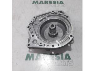 Gebruikte Versnellingsbakdeksel Citroen C4 Picasso (UD/UE/UF) 2.0 16V Autom. Prijs € 35,00 Margeregeling aangeboden door Maresia Parts