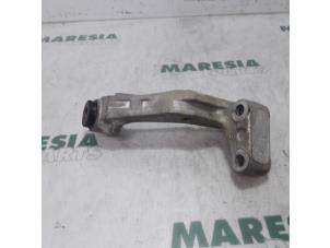 Gebruikte Subframe Citroen C4 Picasso (3D/3E) 1.6 e-Hdi, BlueHDi 115 Prijs € 30,00 Margeregeling aangeboden door Maresia Parts