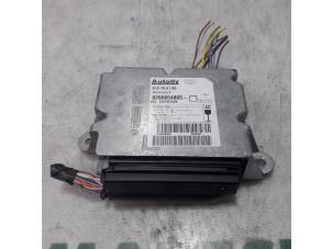 Gebruikte Airbag Module Renault Clio III Estate/Grandtour (KR) 1.6 16V Prijs € 100,00 Margeregeling aangeboden door Maresia Parts