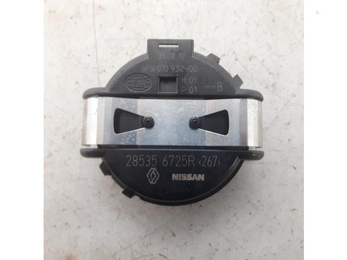 Regensensor van een Renault Megane III Grandtour (KZ) 1.5 dCi 110 2012