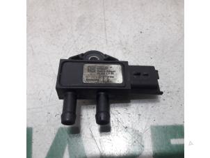 Gebruikte Roetfilter sensor Peugeot 308 CC (4B) 1.6 HDiF 16V Prijs € 25,00 Margeregeling aangeboden door Maresia Parts