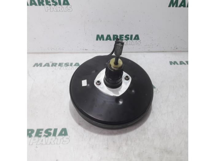 Gebruikte Rembol Renault Megane II Grandtour (KM) 1.6 16V Prijs € 40,00 Margeregeling aangeboden door Maresia Parts