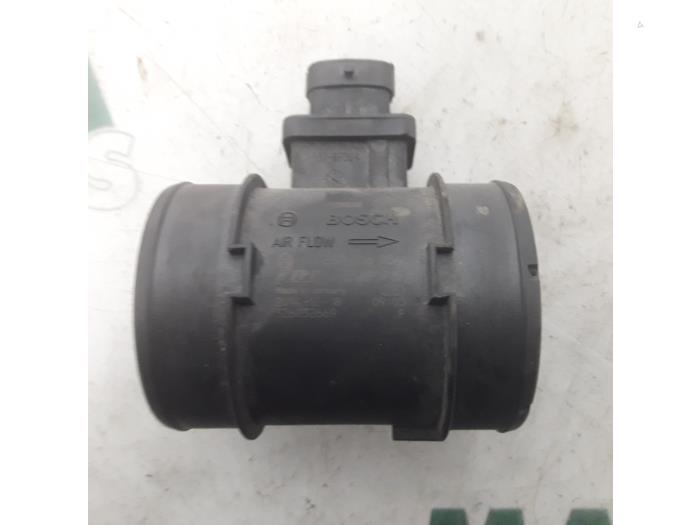 Gebruikte Luchthoeveelheidsmeter Fiat Fiorino (225) 1.3 JTD 16V Multijet Prijs € 30,25 Inclusief btw aangeboden door Maresia Parts