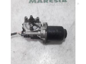 Gebruikte Ruitenwissermotor voor Fiat Fiorino (225) 1.3 JTD 16V Multijet Prijs € 78,65 Inclusief btw aangeboden door Maresia Parts