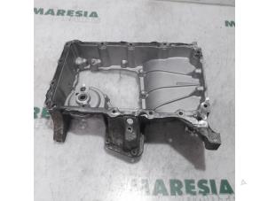 Gebruikte Carterpan Peugeot 2008 (CU) 1.2 Vti 12V PureTech 82 Prijs € 49,00 Margeregeling aangeboden door Maresia Parts