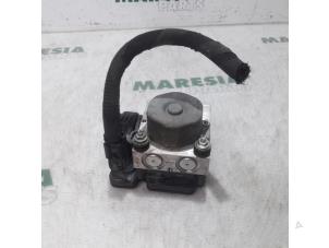 Gebruikte ABS Pomp Citroen Nemo (AA) 1.3 HDi 75 Prijs € 151,25 Inclusief btw aangeboden door Maresia Parts