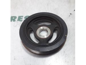 Gebruikte Krukas Poelie Peugeot 3008 I (0U/HU) 1.6 HDiF 16V Prijs € 25,00 Margeregeling aangeboden door Maresia Parts