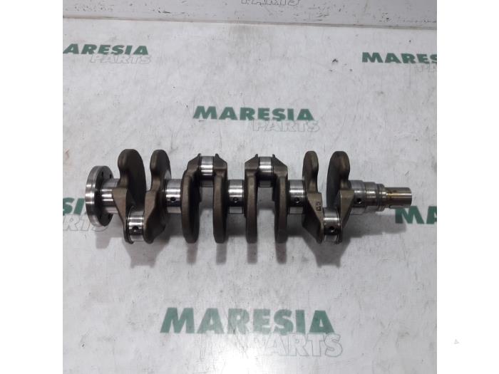Gebruikte Krukas Peugeot Partner (GC/GF/GG/GJ/GK) 1.6 HDI 75 16V Prijs € 99,95 Margeregeling aangeboden door Maresia Parts