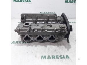 Gebruikte Cilinderkop Peugeot 406 Break (8E/F) 2.9 V6 24V Prijs € 131,25 Margeregeling aangeboden door Maresia Parts