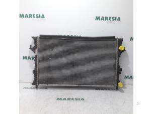 Gebruikte Radiateur Renault Espace (JK) 2.0 16V Turbo Prijs € 25,00 Margeregeling aangeboden door Maresia Parts