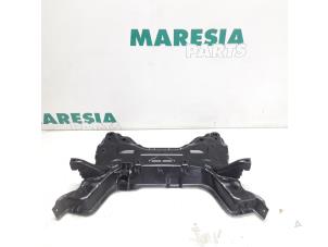 Gebruikte Subframe Peugeot Partner Tepee (7A/B/C/D/E/F/G/J/P/S) 1.6 16V Phase 1 Prijs € 50,00 Margeregeling aangeboden door Maresia Parts