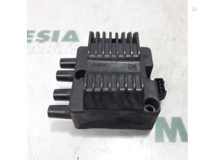 Gebruikte Bobine Fiat Punto Cabriolet (176C) 90 ELX 1.6 Prijs € 20,00 Margeregeling aangeboden door Maresia Parts