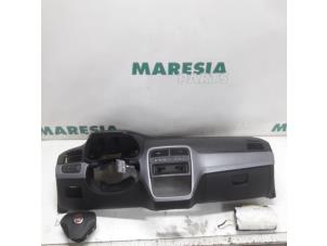 Gebruikte Airbag set Fiat Grande Punto (199) 1.3 JTD Multijet 16V 85 Actual Prijs € 275,00 Margeregeling aangeboden door Maresia Parts