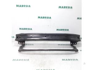 Gebruikte Bumperframe voor Fiat Grande Punto (199) 1.3 JTD Multijet 16V 85 Actual Prijs € 50,00 Margeregeling aangeboden door Maresia Parts