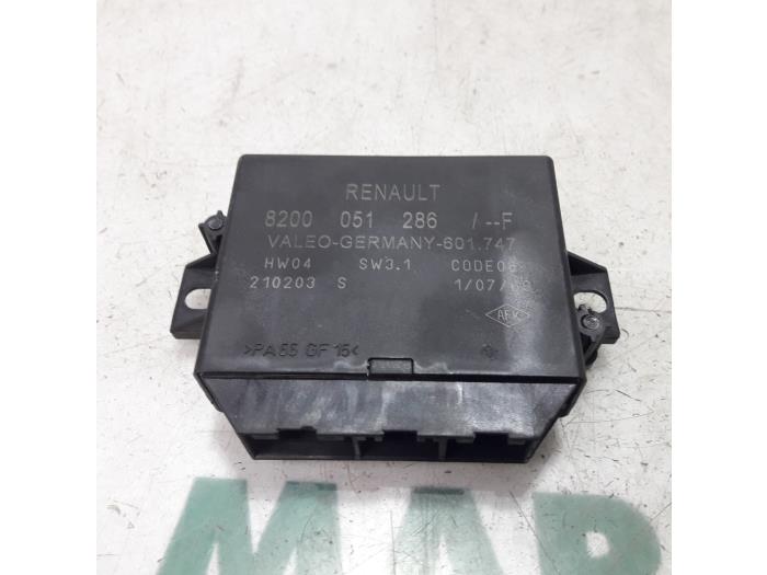 Gebruikte PDC Module Renault Espace (JK) 2.0 16V Turbo Prijs € 50,00 Margeregeling aangeboden door Maresia Parts