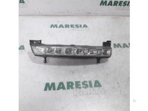 Gebruikte Daglamp links Citroen C4 Picasso (UD/UE/UF) 1.6 HDiF 16V 110 Prijs € 105,00 Margeregeling aangeboden door Maresia Parts