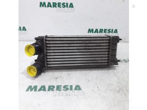 Gebruikte Intercooler Citroen Berlingo 1.6 Hdi 75 Prijs € 29,04 Inclusief btw aangeboden door Maresia Parts