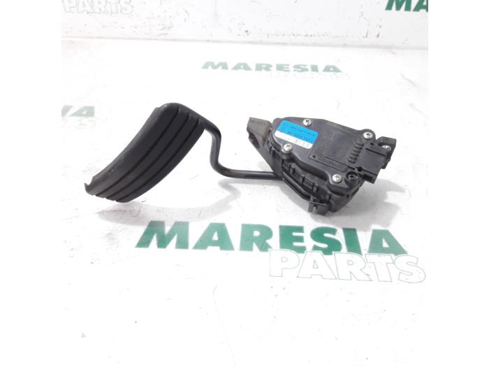 Gebruikte Gaspedaalpositie Sensor Renault Espace (JK) 2.0 16V Turbo Prijs € 29,99 Margeregeling aangeboden door Maresia Parts