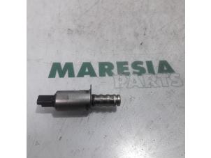 Gebruikte Nokkenas Sensor Peugeot 208 I (CA/CC/CK/CL) 1.0 Vti 12V PureTech Prijs € 29,99 Margeregeling aangeboden door Maresia Parts