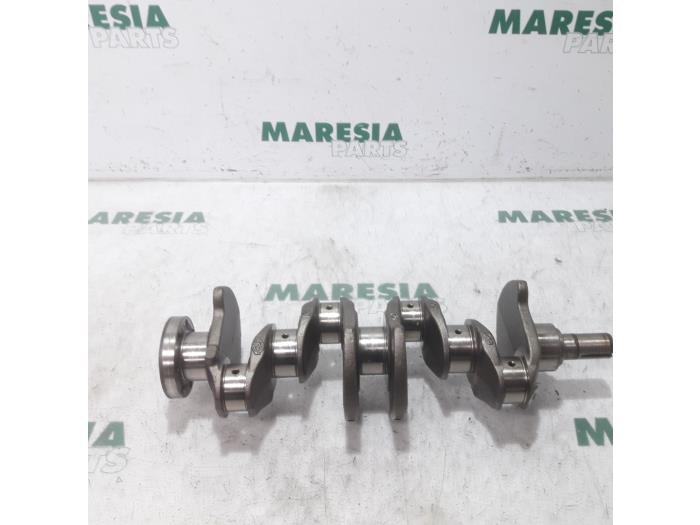 Gebruikte Krukas Renault Megane III Berline (BZ) 1.6 16V Prijs € 131,25 Margeregeling aangeboden door Maresia Parts