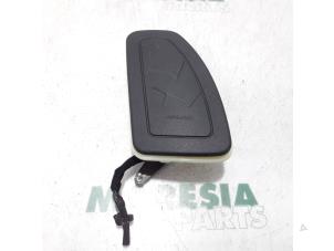 Gebruikte Stoel airbag (zitplaats) Citroen C4 Berline (LC) 1.6 HDi 16V Prijs € 25,00 Margeregeling aangeboden door Maresia Parts