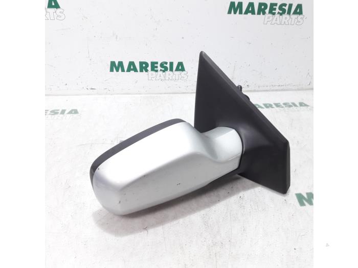 RENAULT Clio 3 generation (2005-2012) Right Side Wing Mirror 7701061191 19499133