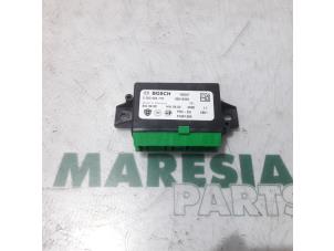 Gebruikte PDC Module Fiat Panda (312) 0.9 TwinAir Turbo 80 Prijs € 40,00 Margeregeling aangeboden door Maresia Parts