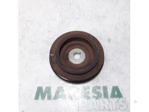 Gebruikte Krukas Poelie Renault Twingo (C06) 1.2 16V Quickshift Prijs € 20,00 Margeregeling aangeboden door Maresia Parts