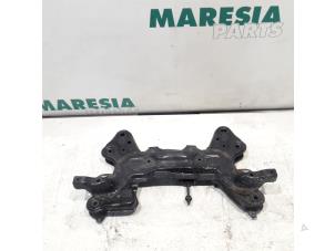 Gebruikte Subframe Citroen DS3 (SA) 1.4 16V VTi Prijs € 69,00 Margeregeling aangeboden door Maresia Parts
