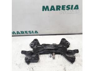 Gebruikte Subframe Peugeot 208 I (CA/CC/CK/CL) 1.0 Vti 12V PureTech Prijs € 70,00 Margeregeling aangeboden door Maresia Parts