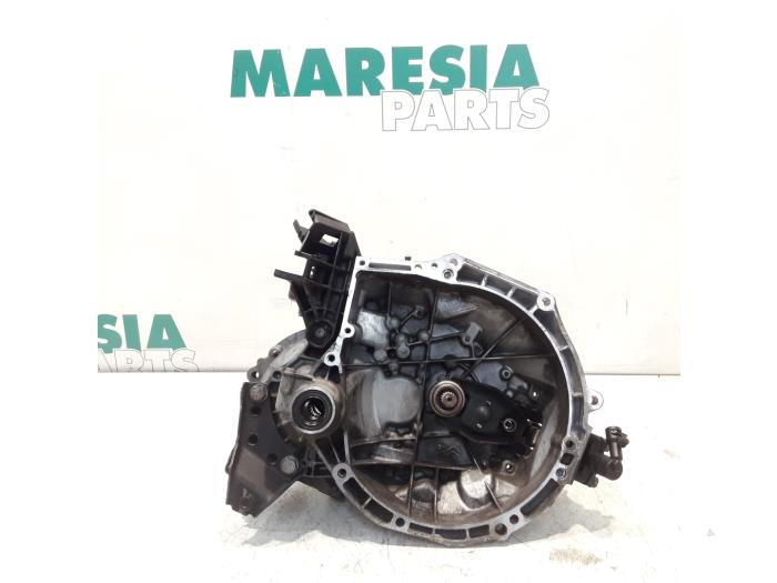 Gebruikte Versnellingsbak Citroen DS3 (SA) 1.4 16V VTi Prijs € 367,50 Margeregeling aangeboden door Maresia Parts