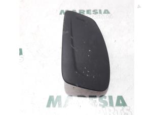Gebruikte Stoel airbag (zitplaats) Fiat Punto Evo (199) 1.3 JTD Multijet 85 16V Euro 5 Prijs € 40,00 Margeregeling aangeboden door Maresia Parts
