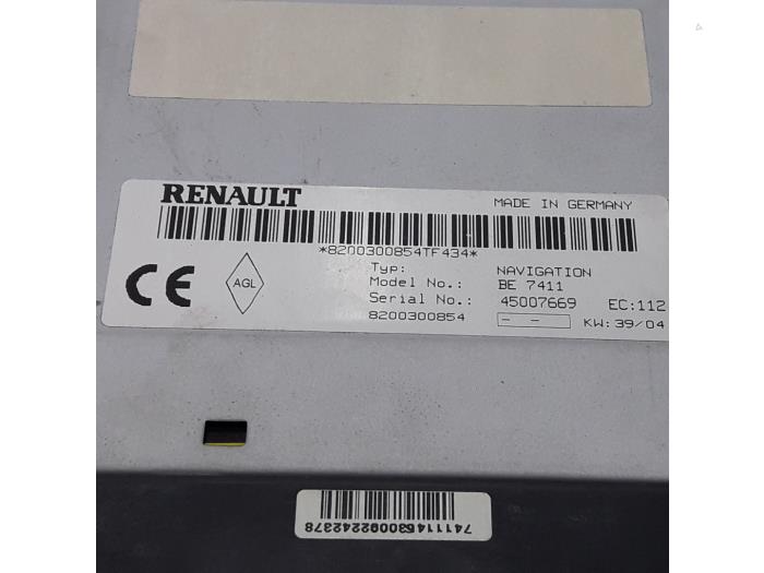RENAULT Scenic 2 generation (2003-2010) Music Player Without GPS 8200300854 23005566